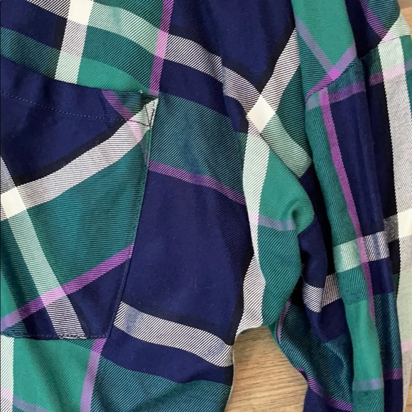 Button down blouse - Picture 3 of 4